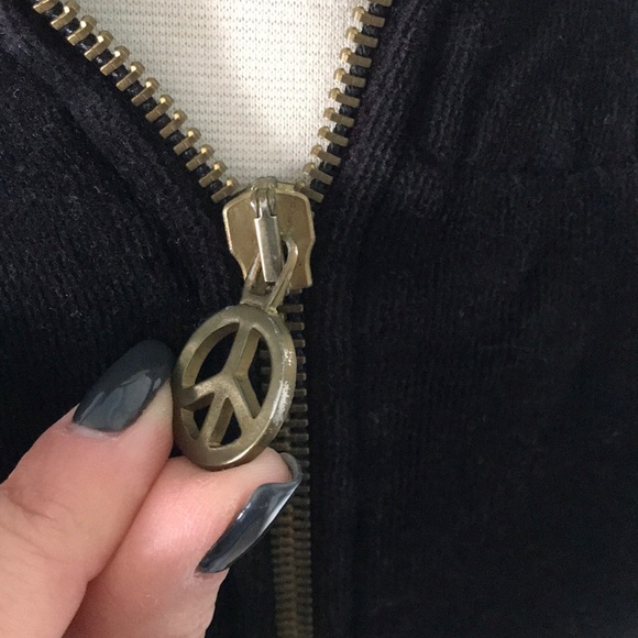 ❌sold❌Vintage Moschino top - Picture 6 of 7